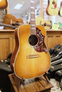 Gibson Hummingbird 2011 Sunburst