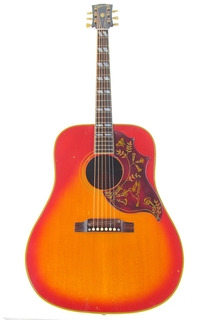 Gibson Hummingbird 1967 Cherry Sunburst