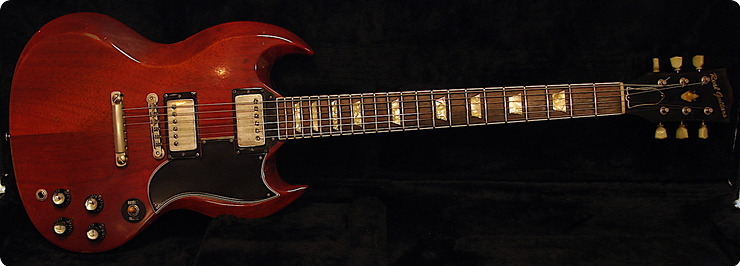 Real Guitars 61 Model 2009 Cherry Red