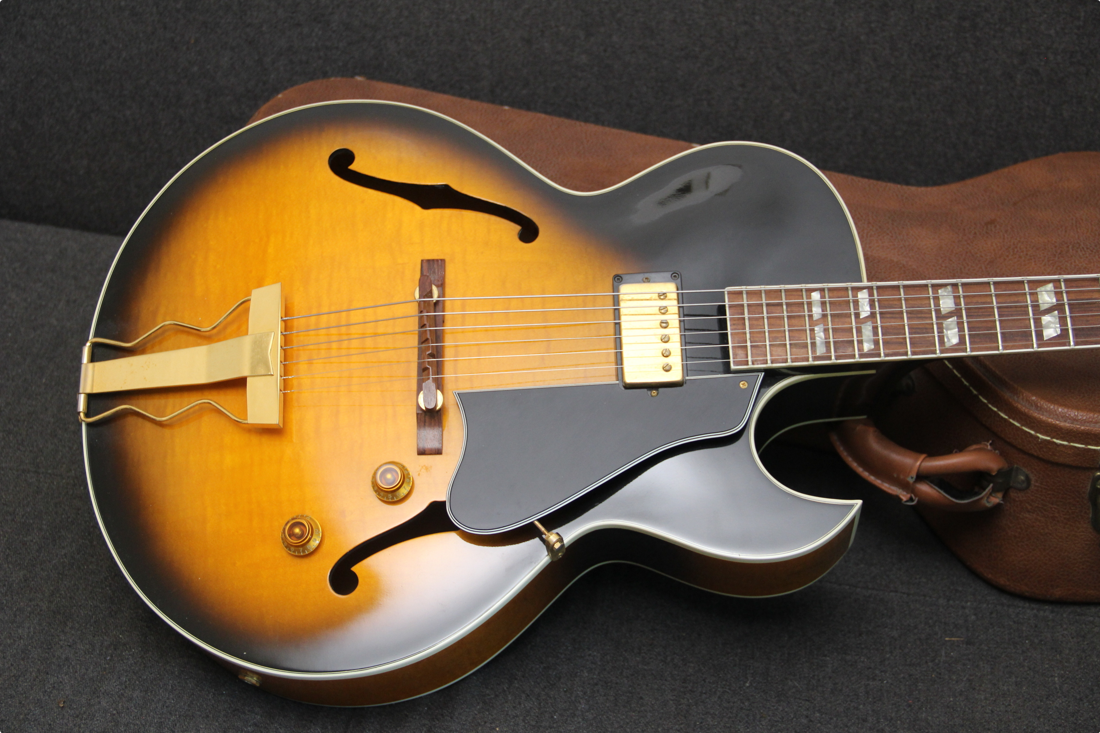 Gibson Herb Ellis 2013 Sunburst Guitar For Sale VINTAGE GUITAR COLLECTION