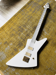 Gibson Gibson Custom Shop Explorer Bass   The Bug   Dusty Hill Collection White