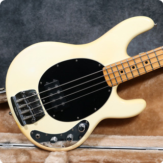 Music Man Stingray Bass 1979 White