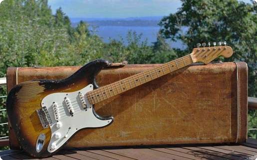 Fender Stratocaster 1956 Two Tone Sunburst