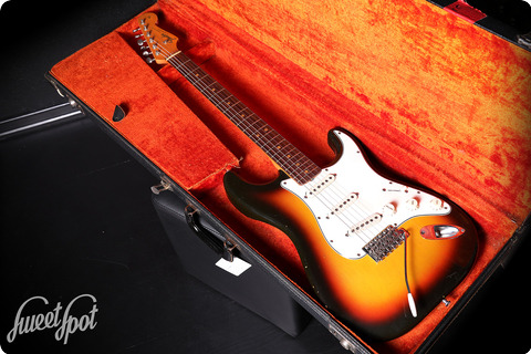 Fender Stratocaster 1965 Sunburst