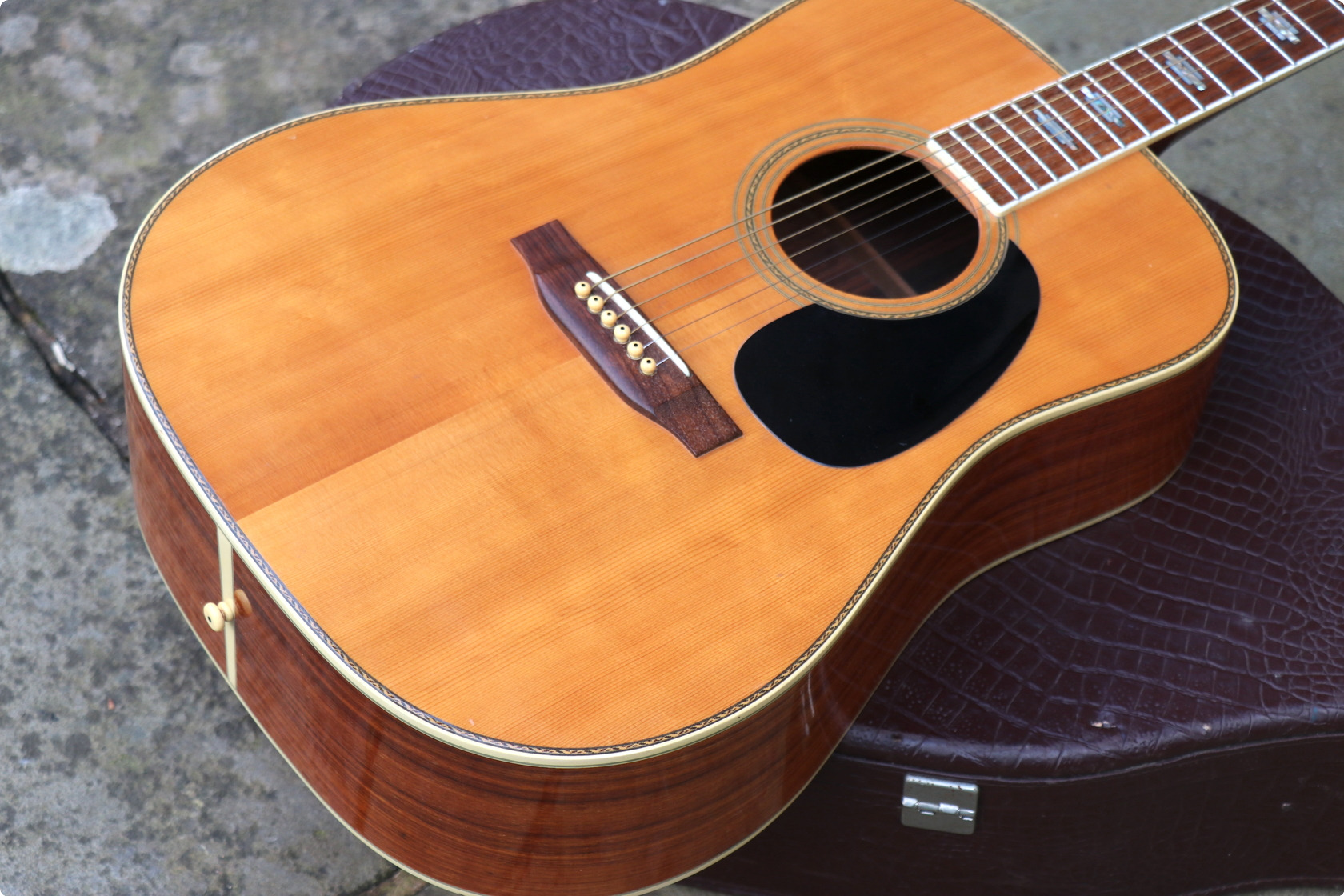 vintage japanese acoustics: Yamaki YW-50-12
