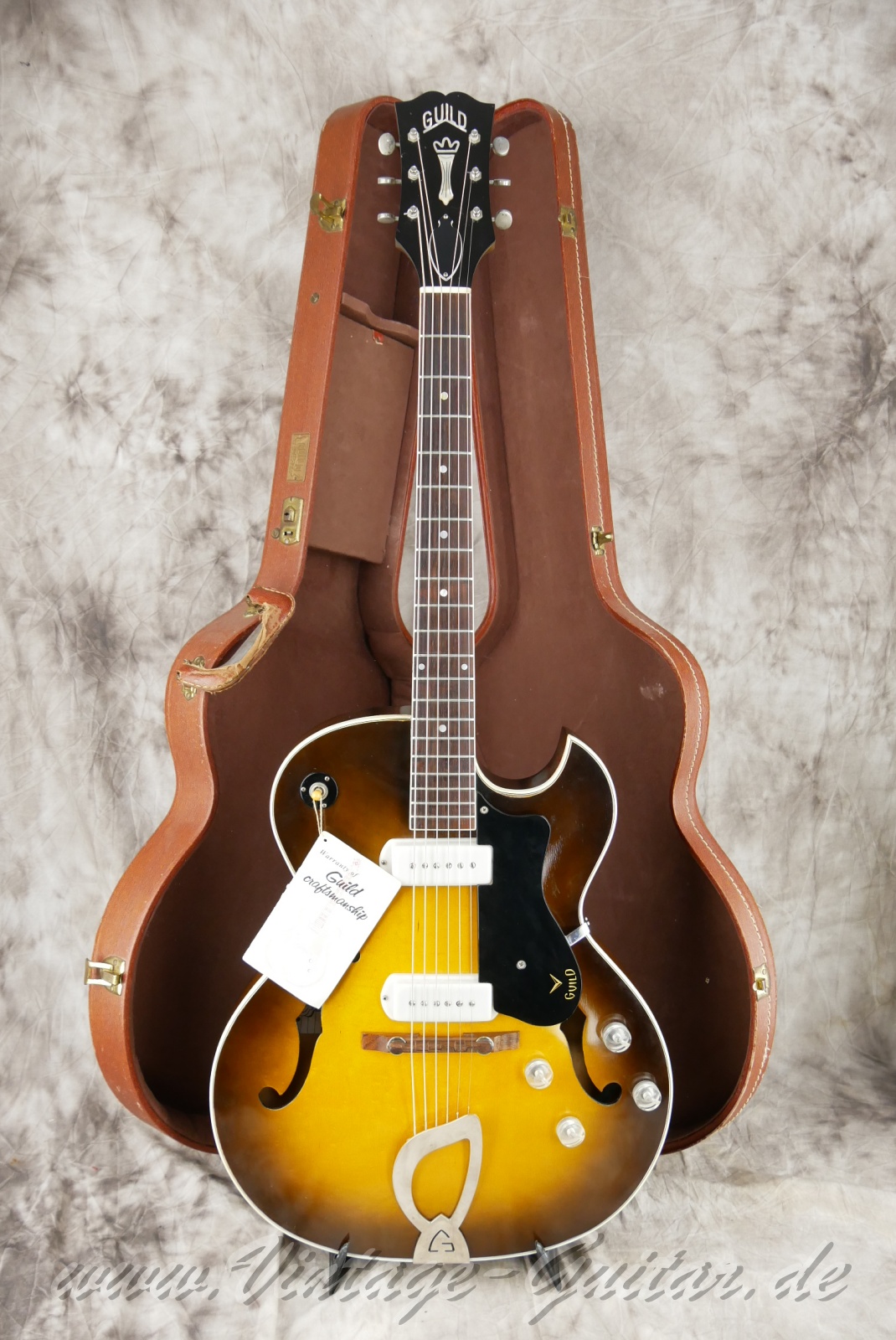 Guild T 100 D Slim Jim 1959 Sunburst Guitar For Sale Vintage