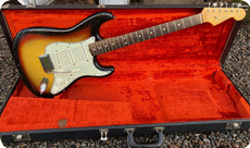 Fender-Stratocaster-1964-3 Color Sunburst