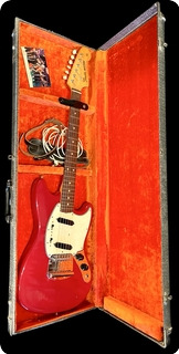 Fender Mustang 1965 Dakota Red