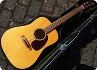 C. F. Martin Co Model America 1 Dreadnought 2017