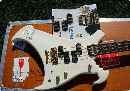 Warwick John Entwistle's White Buzzard Bass 1990