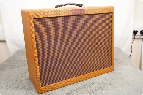 Lazy J Amplification J 40 212 2021 Tweed
