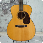 C. F. Martin & Co-000-18-1953-Natural