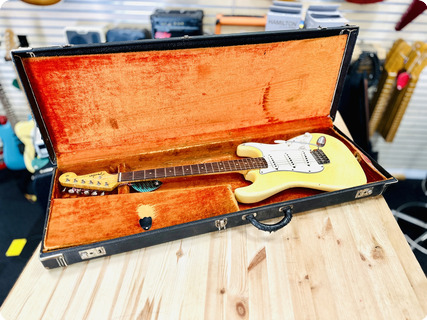 Fender Stratocasster 1965 Olympic Whinte