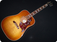 Gibson-Hummingbird-2010-Sunburst