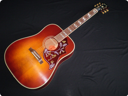 Gibson Hummingbird Vintage 2018 Sunburst
