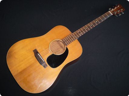 C. F. Martin & Co D18 1973 Natural