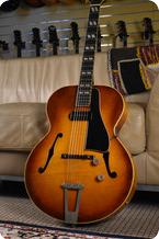 Gibson-ES300-1946-Sunburst