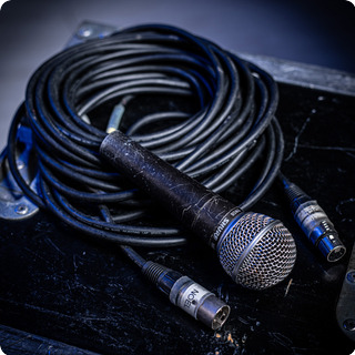 Shure Sm58 Microphone Ex Noel Gallagher With Noel Labelled Cable 1990 Black