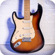 Fender Stratocaster Deluxe Left Handed 2004-Sunburst