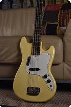 Fender-Musicmaster Bass-1974-Olympic White