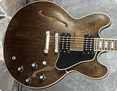 Gibson Gibson Es 335 Satin. Block Inlays.  2018 Walnut