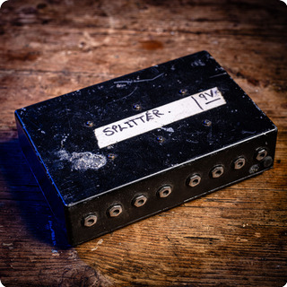 Oasis Custom 9v Splitter Ex Oasis Touring Collection 1990s   Black Black