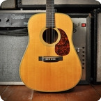 Martin-HD-28V-2002-Natural