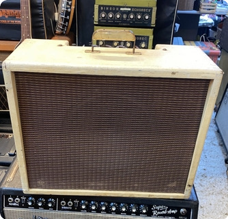 Gibson Ga 8t Discoverer Tremolo  1960 White Tolex