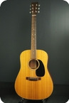 C. F. Martin Co D 18 Custom 2000 Natural