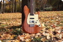 Mano Guitars The Iconic Custom 042