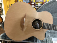 Lowden-O-23c-Natural