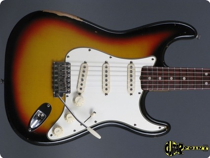 Fender Stratocaster  1965 3t Sunburst