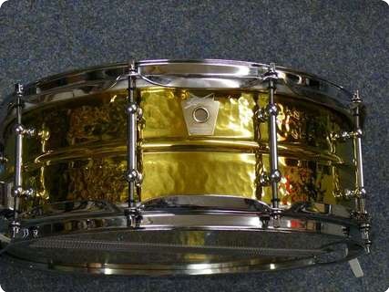 Ludwig Usa Hammered Brass Snaredrum Lb420bkt 2011