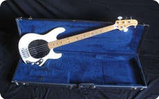 Music Man Stingray 1979 Olympic White