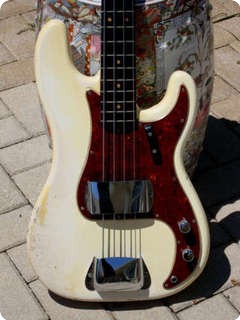 Fender Precision Bass  1964 Olympic White Finish