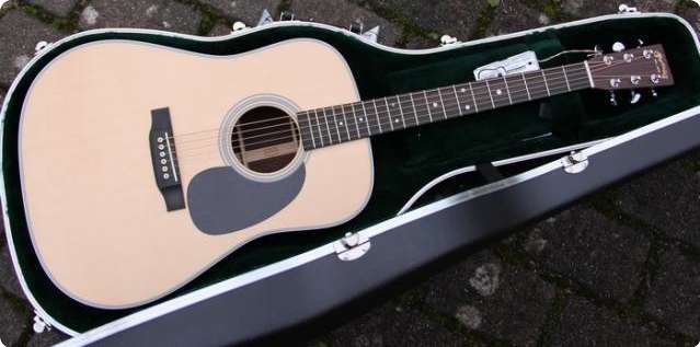 Martin D28 2013 Natural