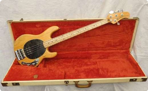 Music Man Stingray 1977 Natural