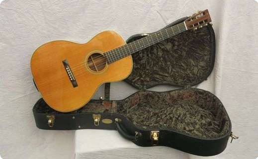 Martin 00028vs 2006 Spruce