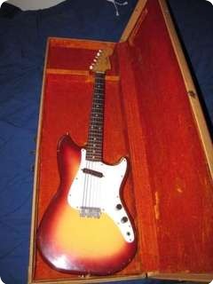 Fender Musicmaster 1961 3 Tone Sunburst