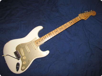 Fender Stratocaster 1958 Olympic White W/ Anodized Guard