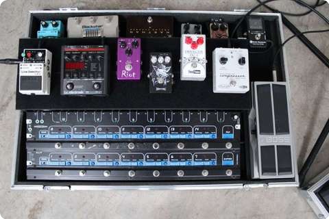 Custom Pedal Boards Medium Gigrig Pro 14 Board (made To Order)