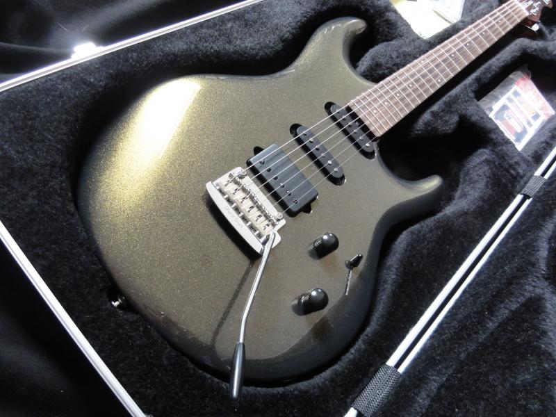 Music Man Luke III HSS Steve Lukather NEW! 2012 Olive Gold Guitar 