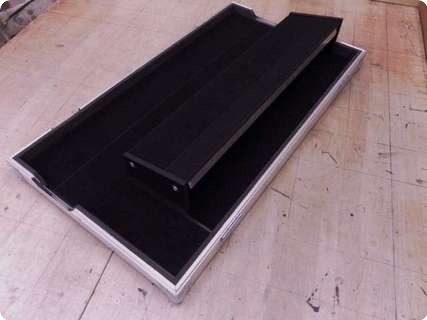 Custom Pedal Boards Medium Pro 14 Board (made To Order)