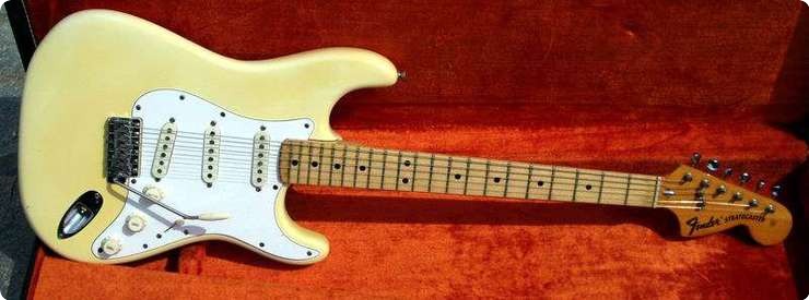 Fender Stratocaster 1972 White Creme