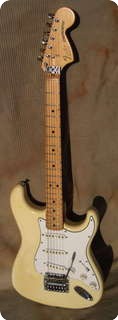 Fender Stratocaster 1979 White Creme