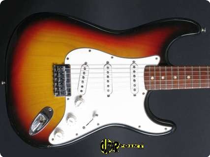 Fender Stratocaster 1973 3