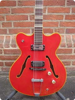 Hofner Verythin 1964 Refinished Red