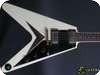 Gibson Flying V FF-82 1982-White