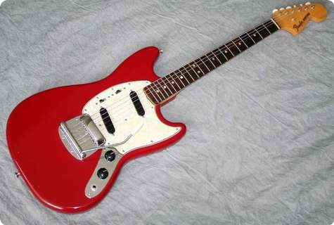 Fender Mustang 1966 Red