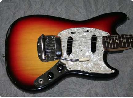 Fender Mustang 1972 Sunburst